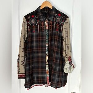 John Mark | Mixed Print Embroidered Button-Up Shirt | XL